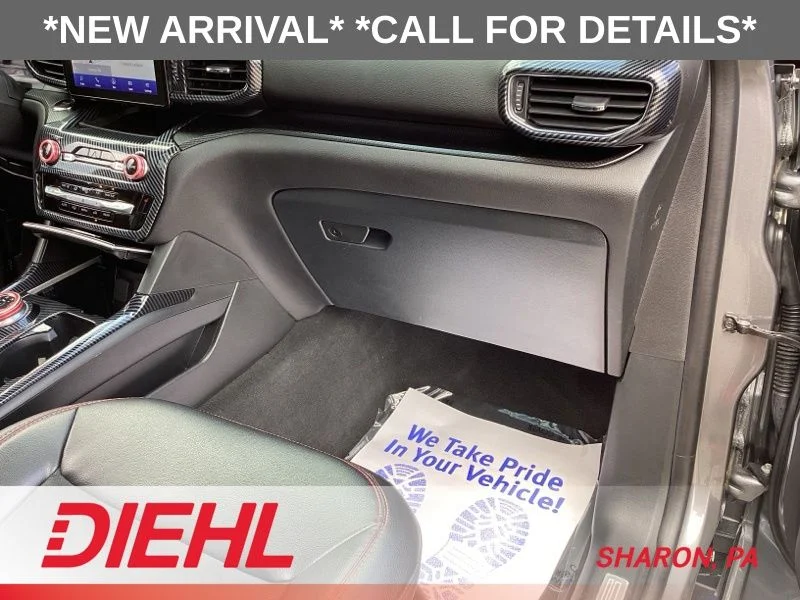 Used 2022 Gray Ford ST-Line image 20