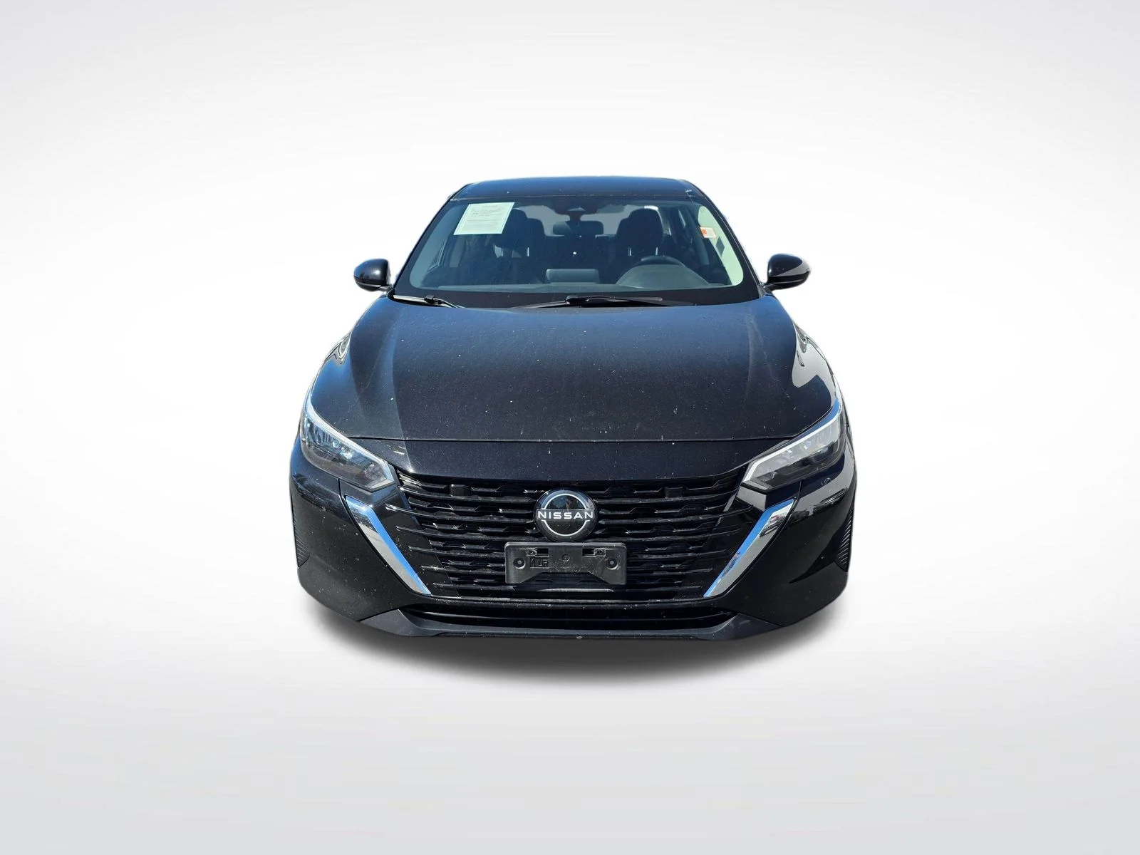 Used 2024 Super Black Nissan SV image 3