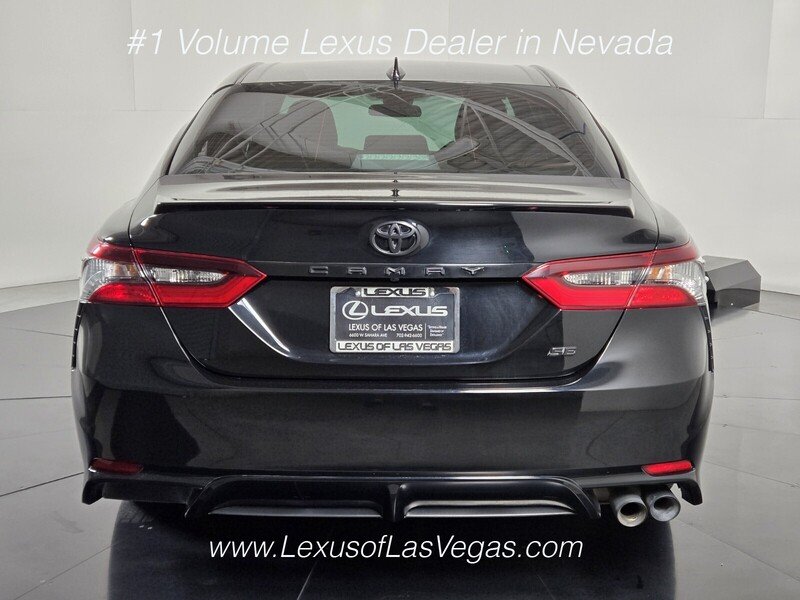 Used 2022 Midnight Black Metallic Toyota SE image 5
