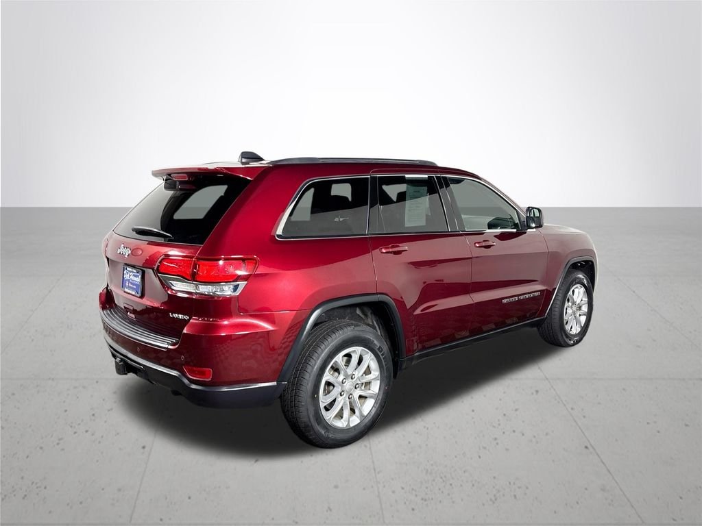 Used 2021 Velvet Jeep Laredo E image 6