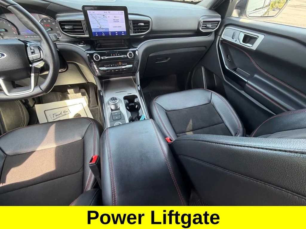 Used 2023 Gray Ford ST-Line image 12
