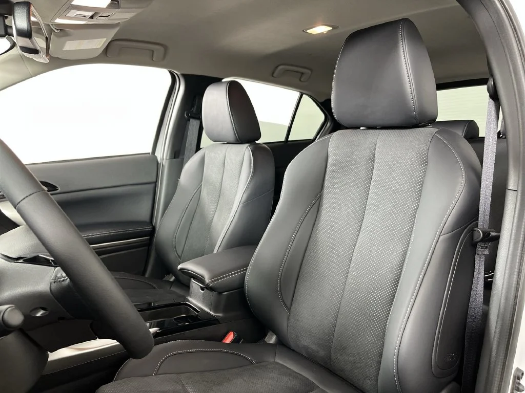 2025 Mitsubishi Eclipse Cross SE - Photo 11