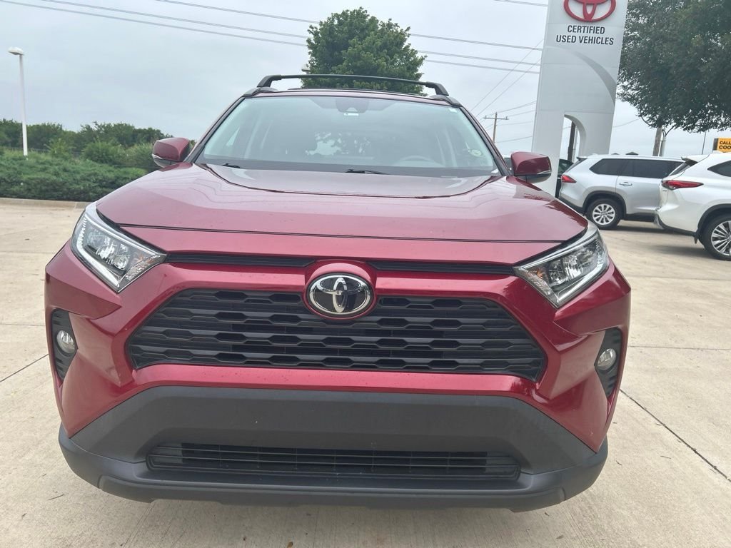 Used 2019 Red Toyota XLE image 2