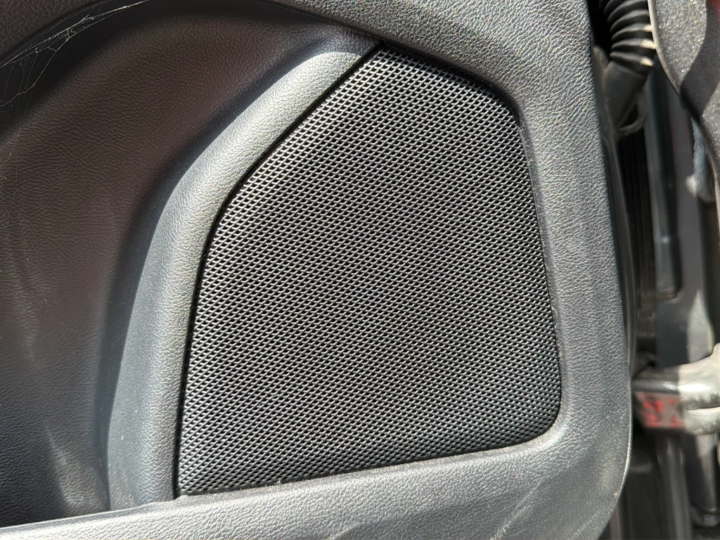 Used 2020 Gray Ford SEL image 29