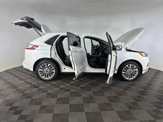 Used 2020 White Ford Titanium image 15