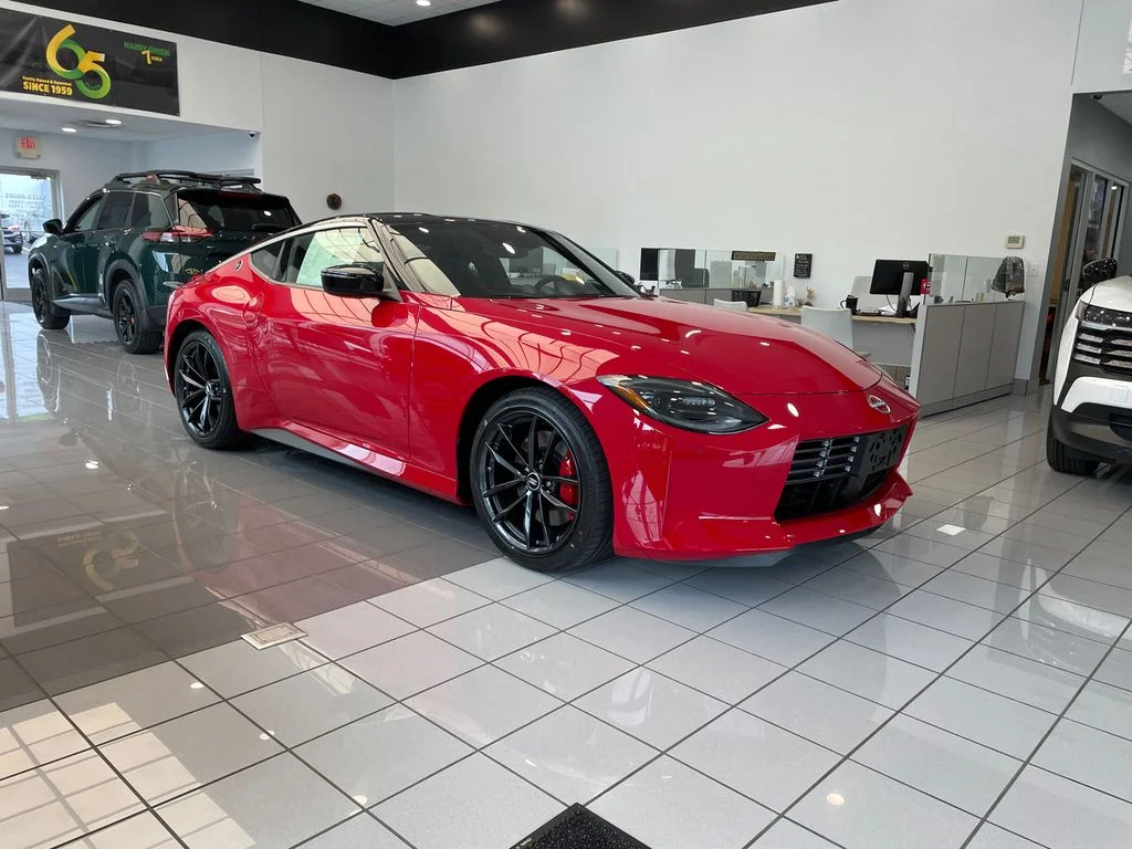 New 2026 Solid Red / Super Black Two-tone Nissan Performance image 3