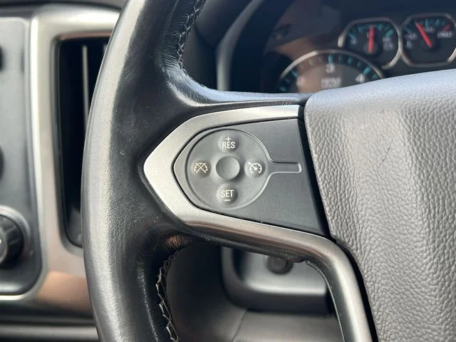 Used 2019 Gray Chevrolet LT image 26