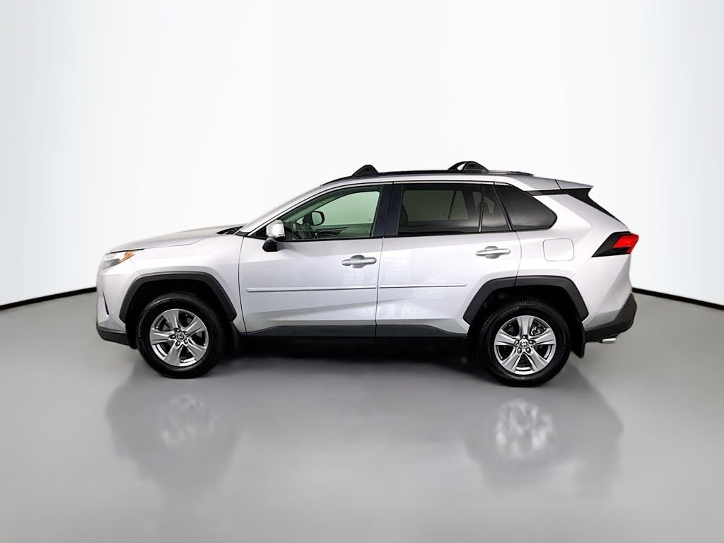 Used 2022 Silver Toyota XLE image 2
