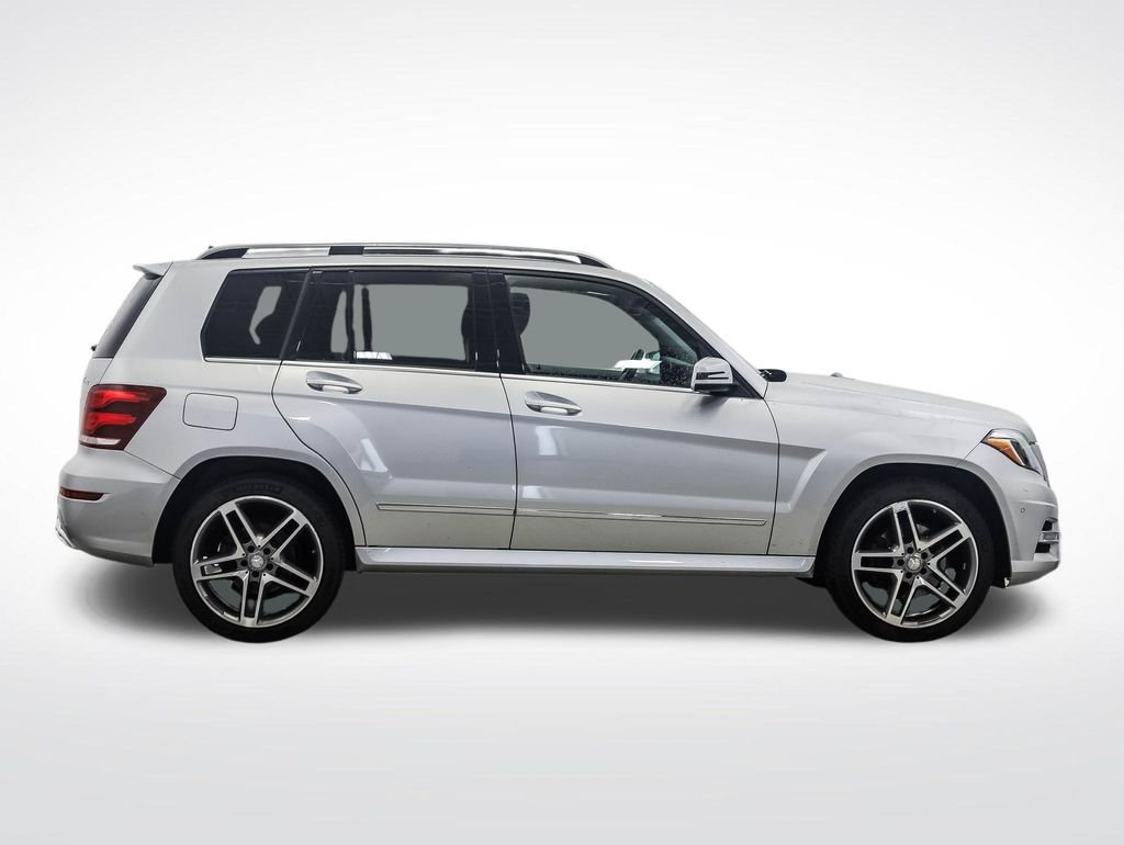 Used 2015 Iridium Silver Metallic Mercedes-Benz GLK 350 image 6