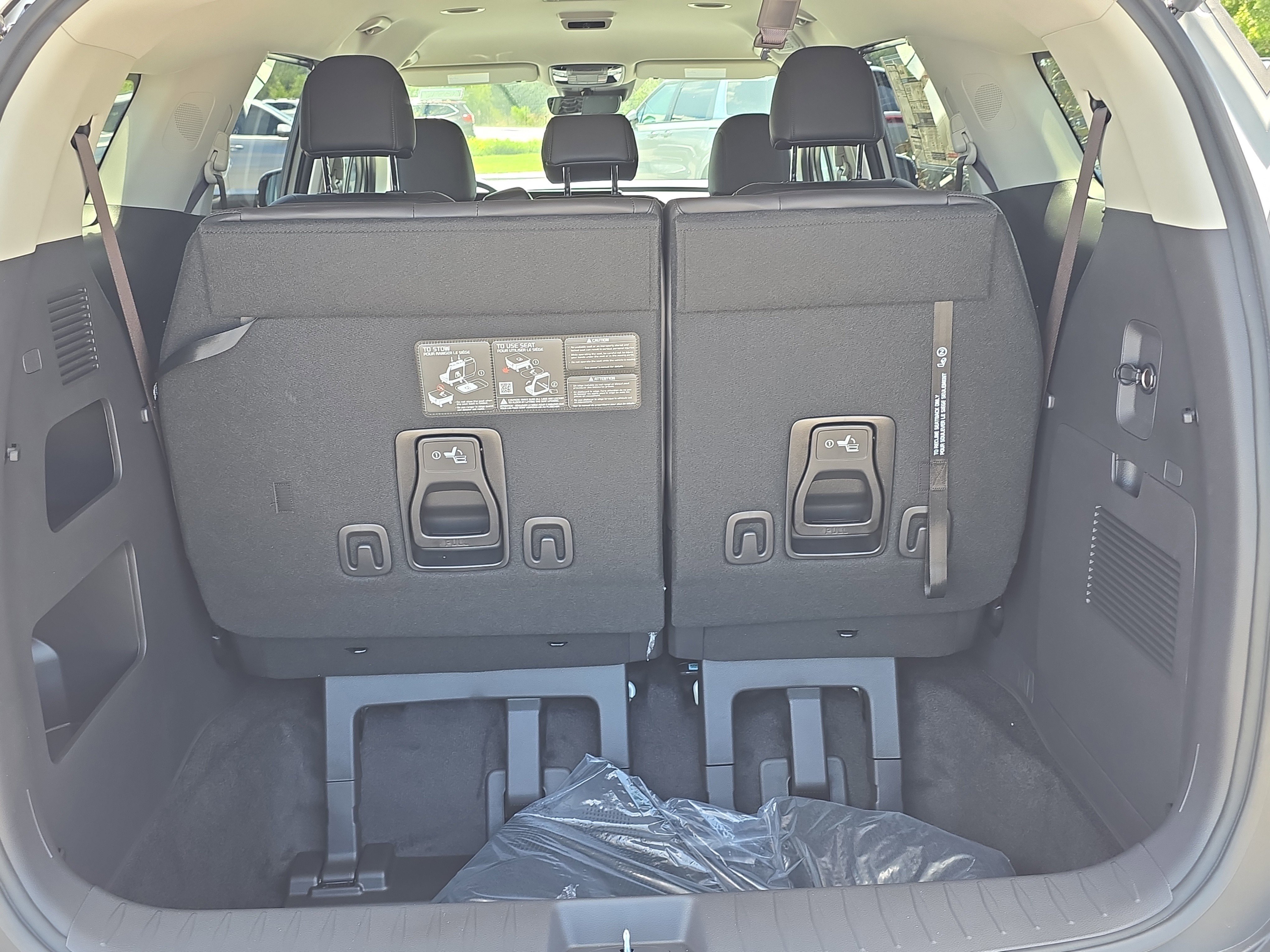 New 2026 Ivory Silver Kia EX image 10
