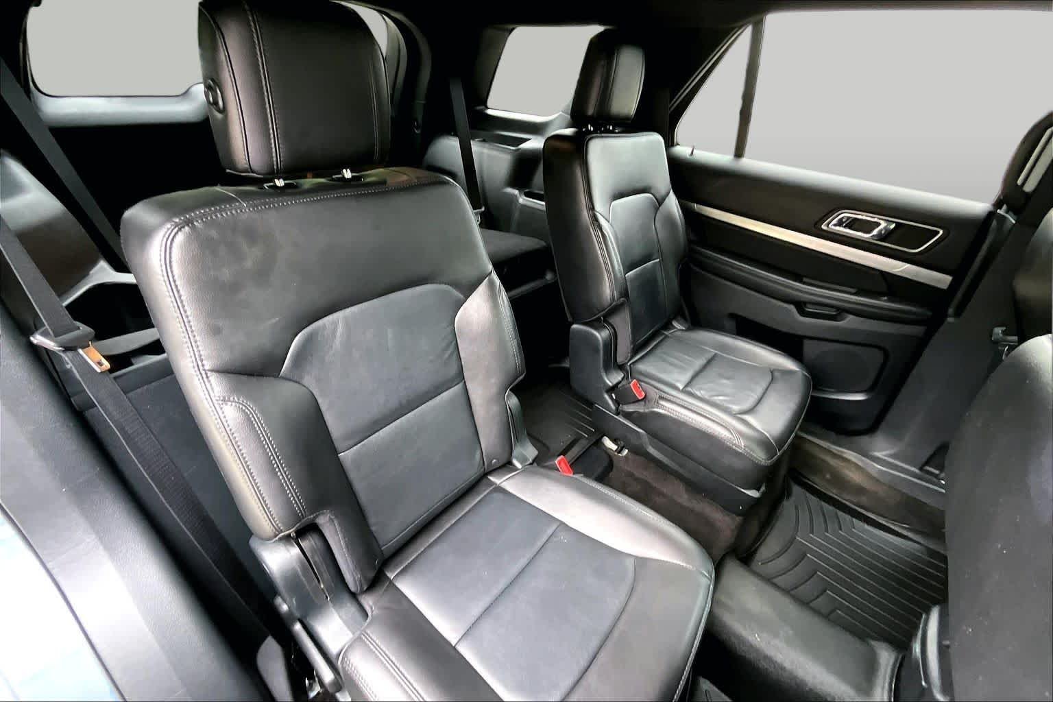Used 2018 Blue Metallic Ford XLT image 20