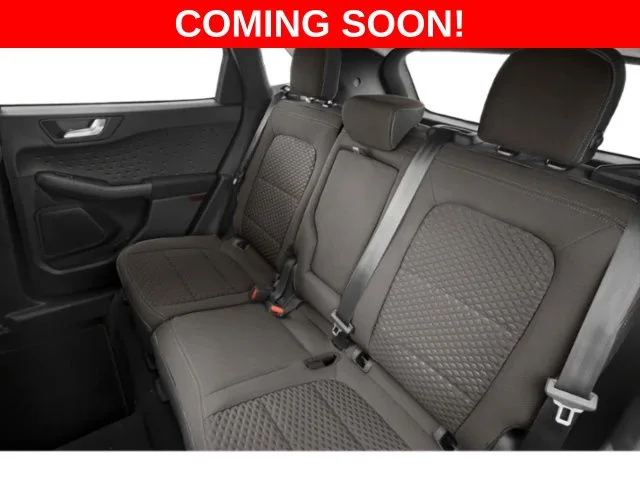 Used 2022 Black Ford SE image 10