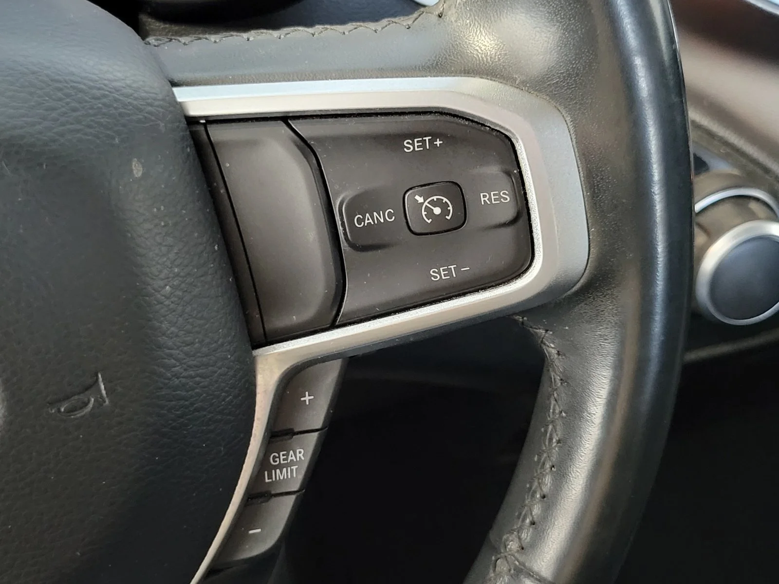 Used 2019 Gray Ram Big Horn/Lone Star image 16