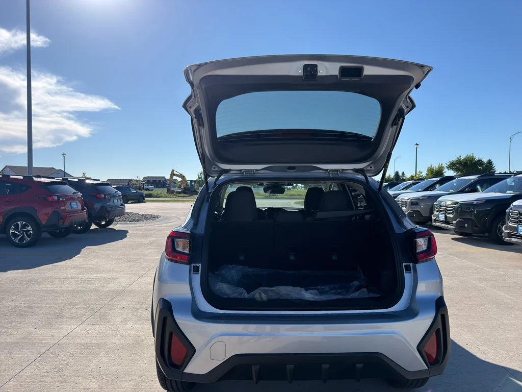 New 2026 ICE SILVER METALLIC Subaru Premium image 7