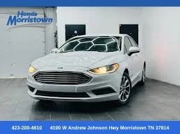2017 Ford Fusion SE's photo