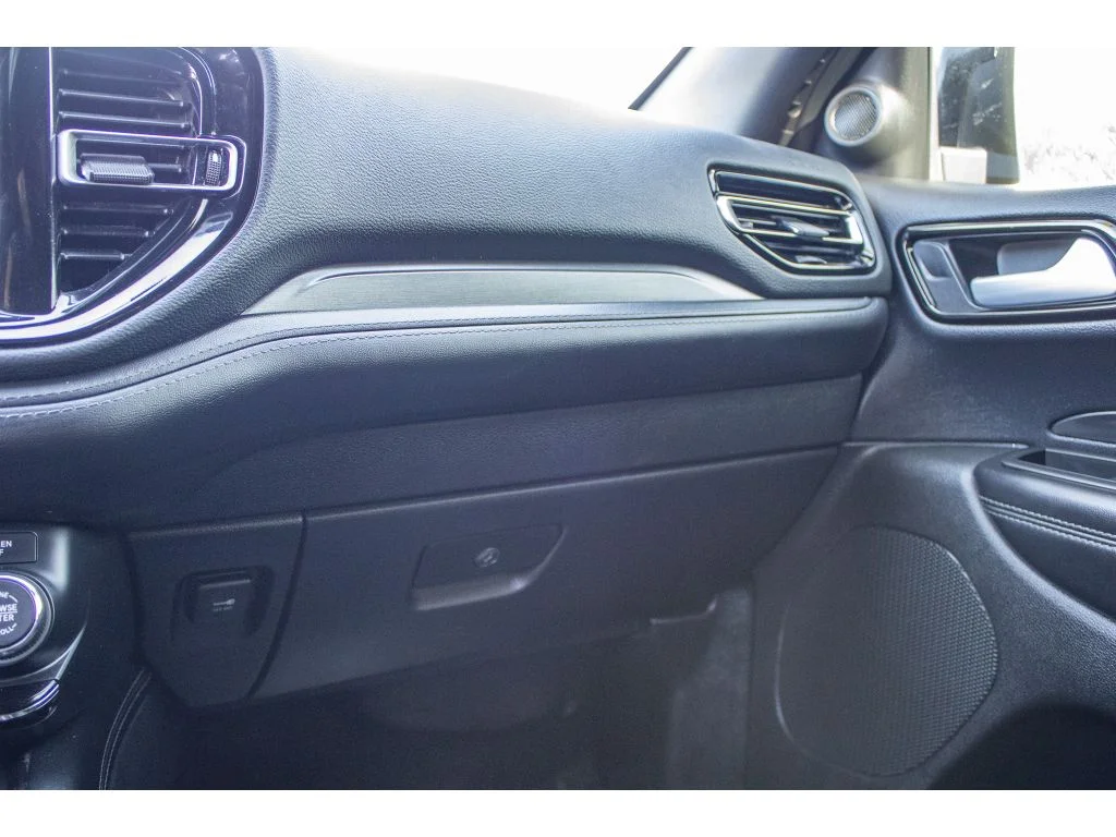 Used 2021 Destroyer Gray Clearcoat Dodge SXT Plus image 55