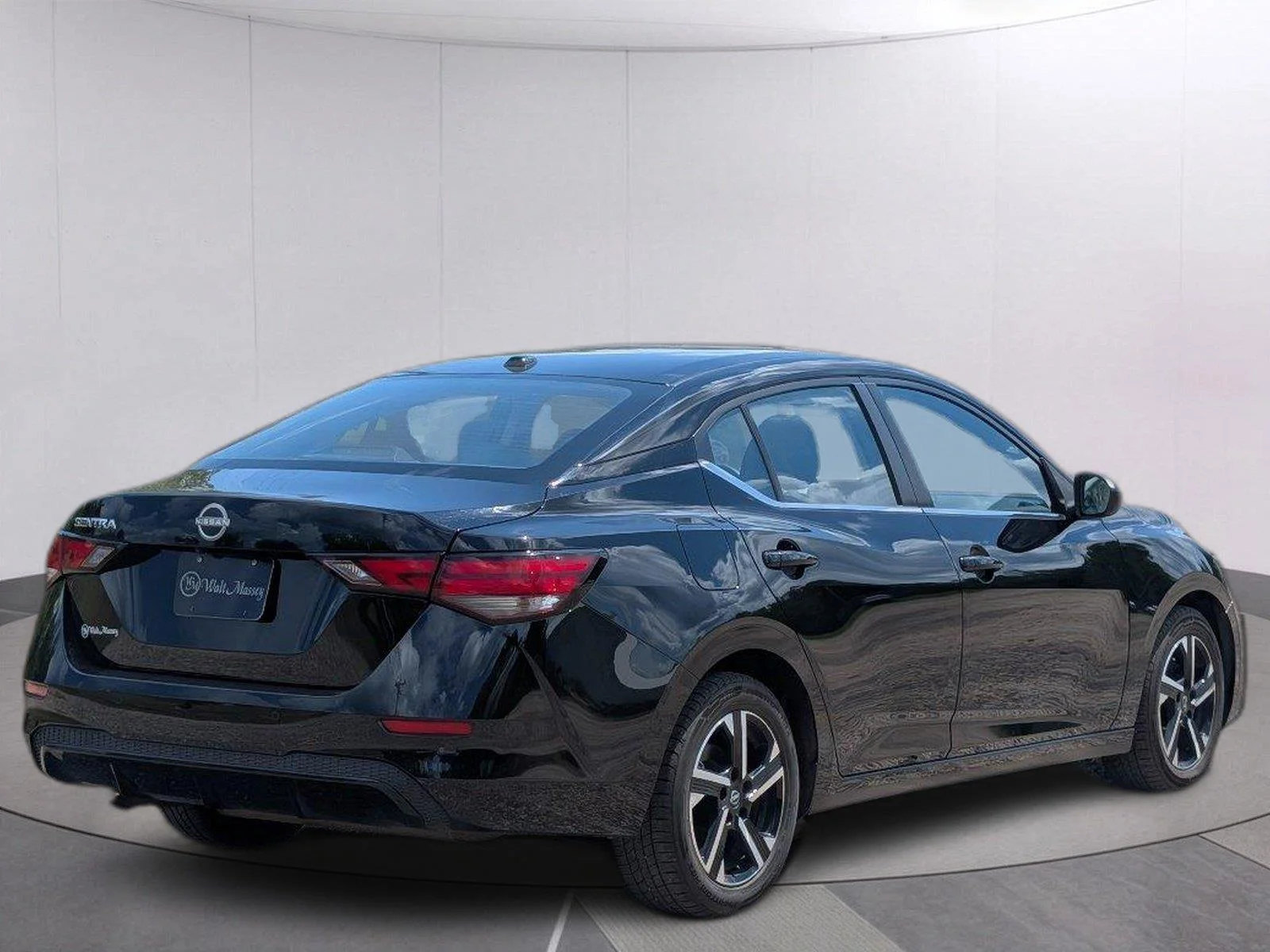 Used 2025 Super Black Nissan SV image 7