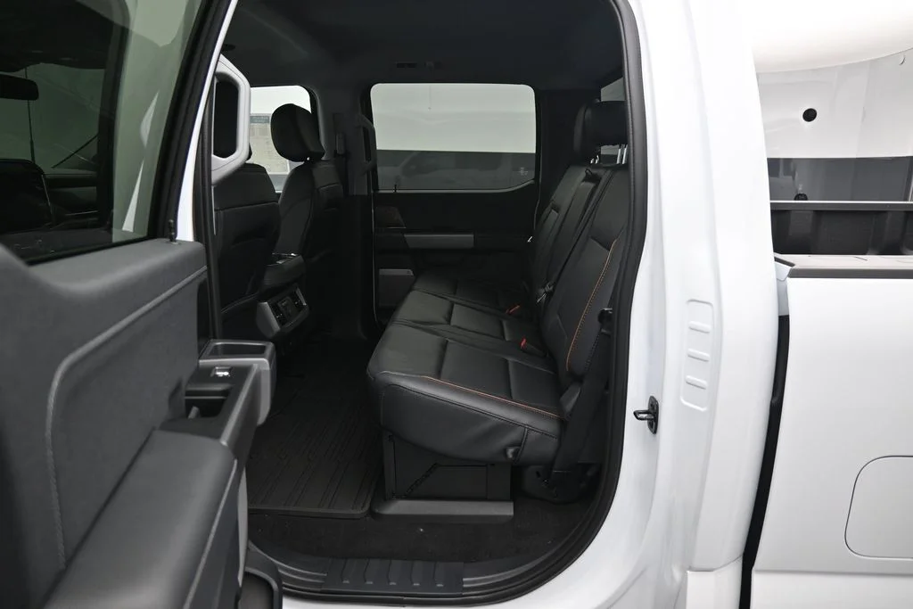 New 2026 Oxford White Ford Lariat image 20