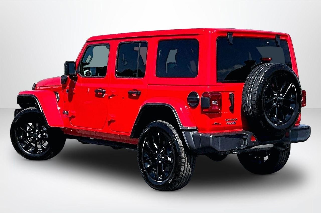 Used 2025 Firecracker Red Clearcoat Jeep Sahara 4xe image 5