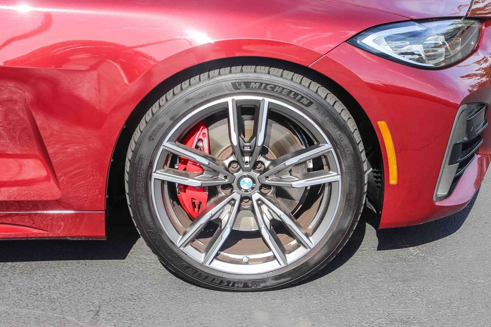 Used 2022 Aventurin Red Metallic BMW M440i xDrive image 11
