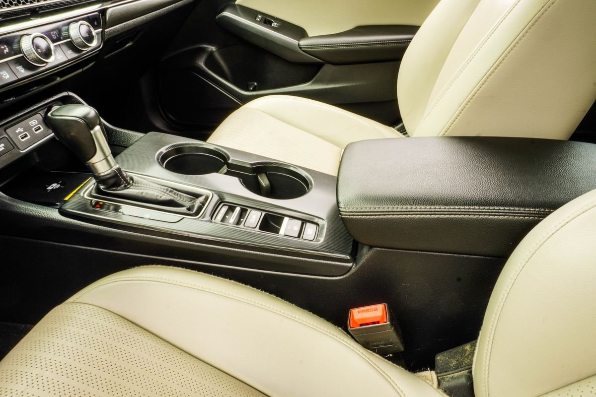 Used 2024 Gray Honda Sport Touring image 18