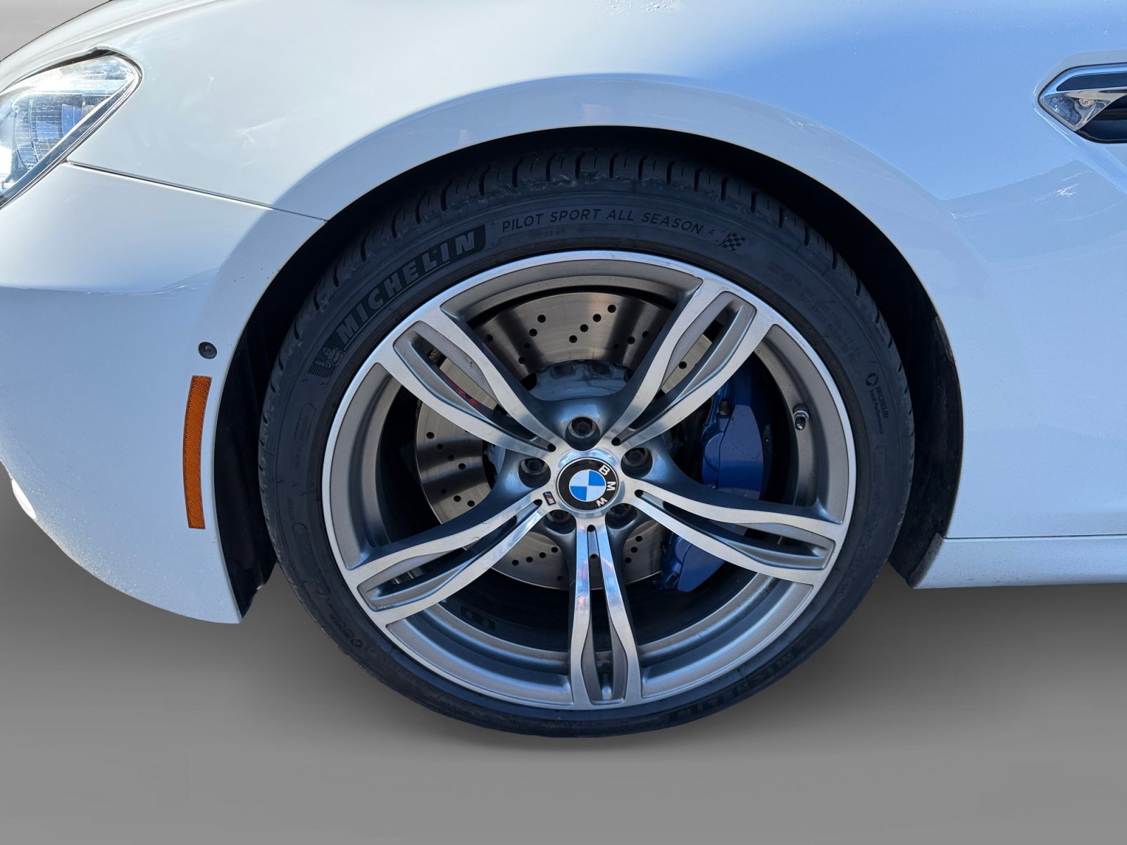 Used 2013 Alpine White BMW  image 9