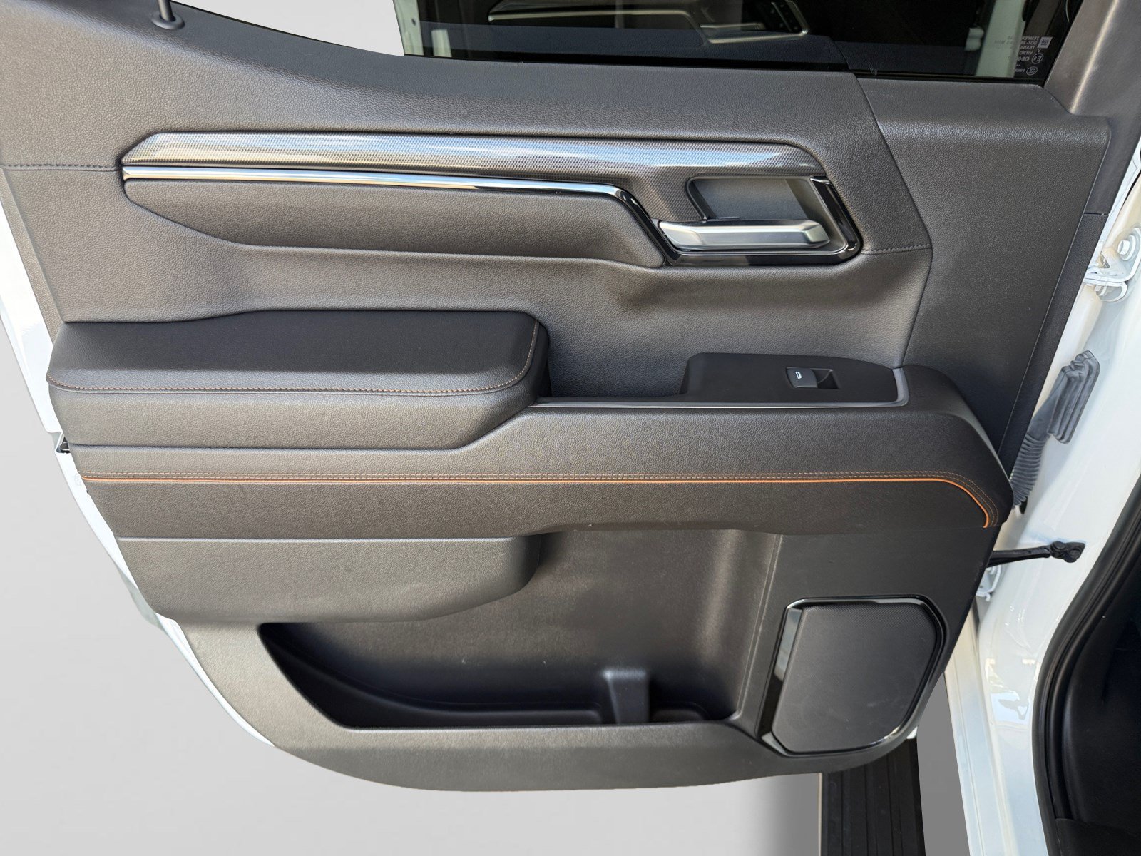 2023 Chevrolet Silverado 1500 LTZ - Photo 20