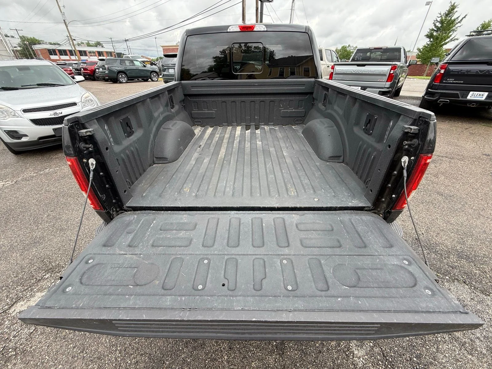 Used 2016 Black Ford XLT image 24