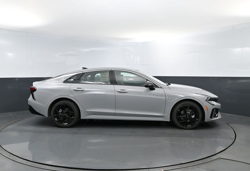 New 2026 Wolf Gray Kia GT-Line FWD image 4