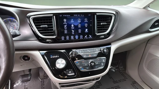 Used 2017 Gray Chrysler Touring L Plus image 25