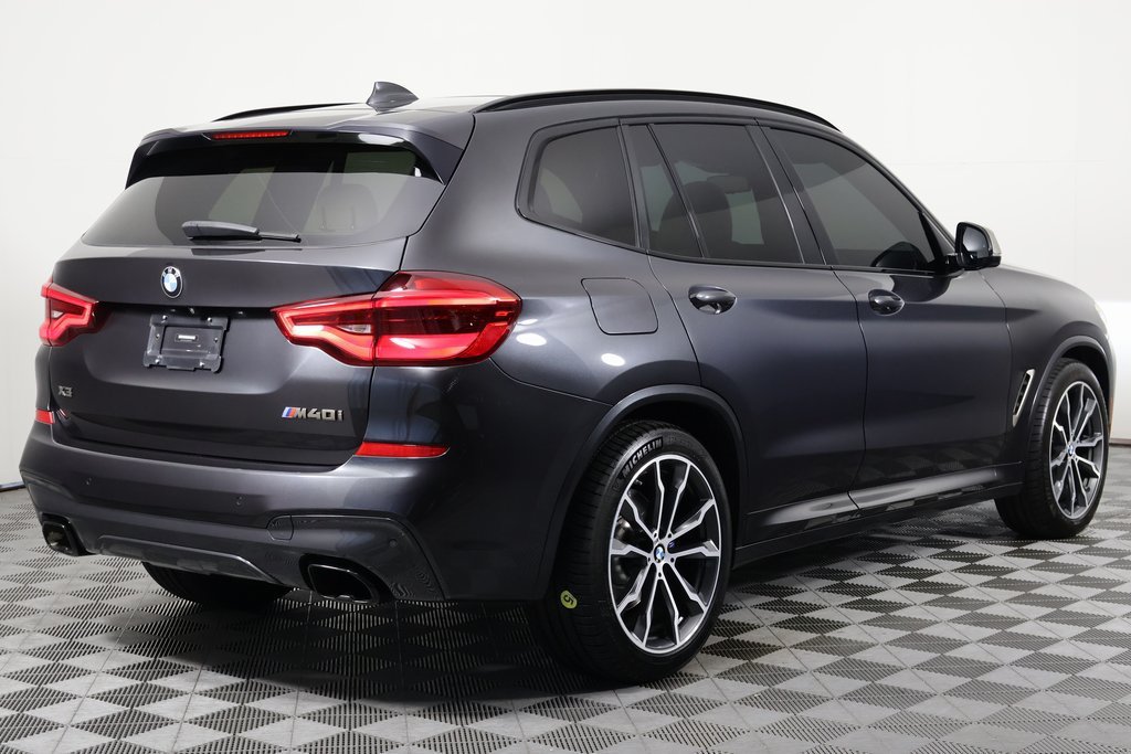 Used 2019 Dark Graphite BMW M40i image 4