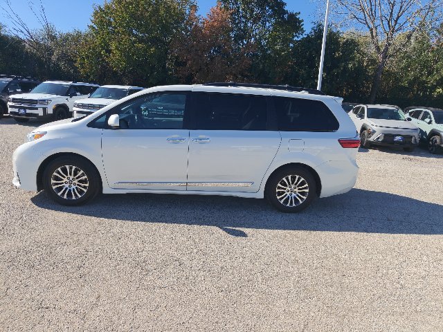 2019 Toyota Sienna