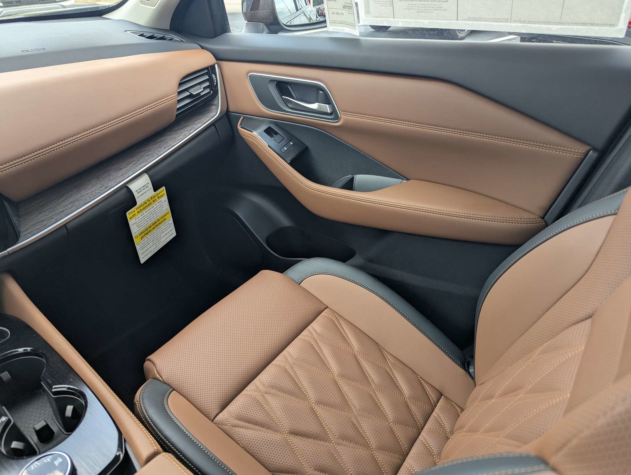 New 2026 Black Nissan Platinum image 15