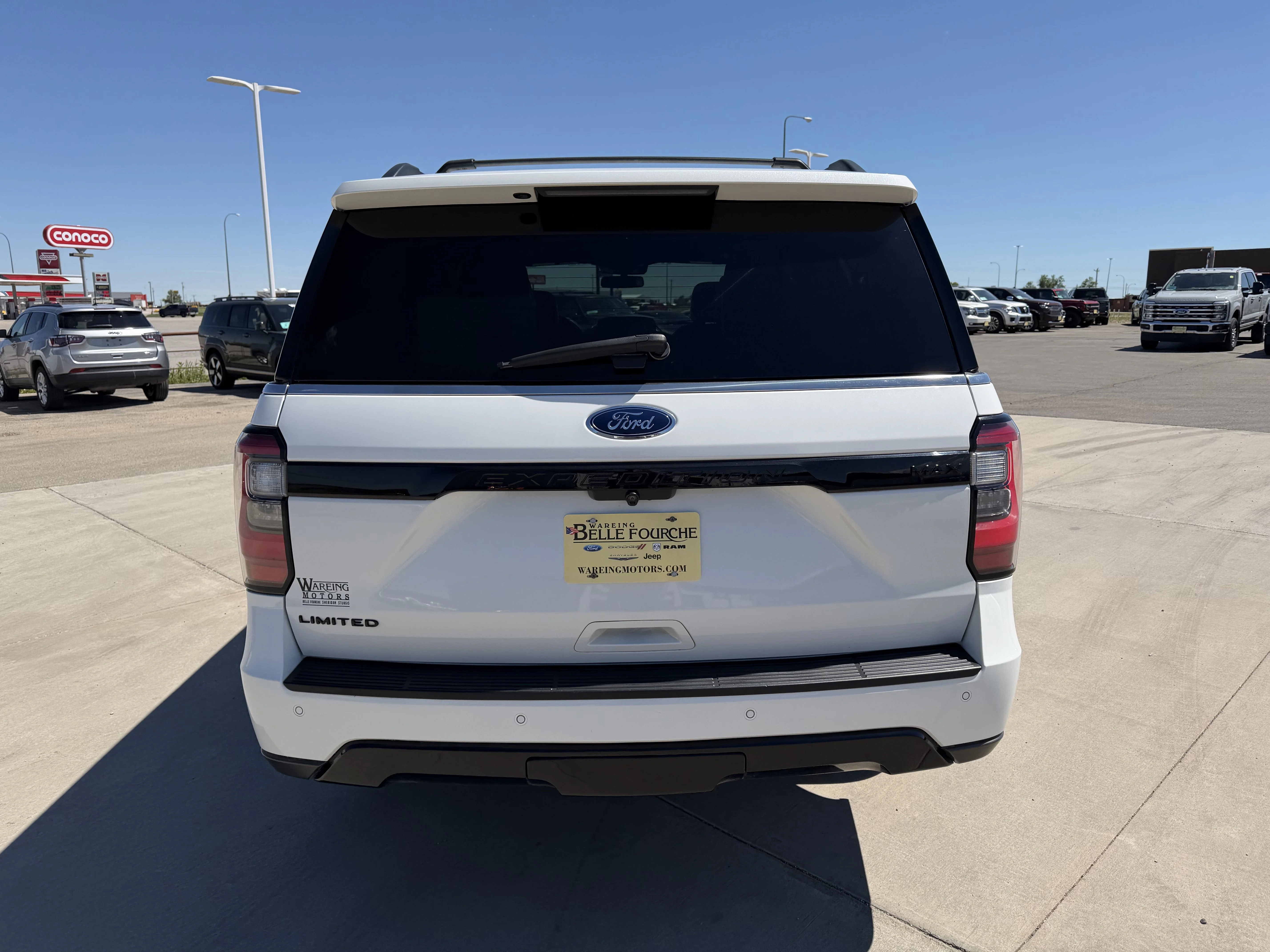 Used 2021 White Ford Limited image 4