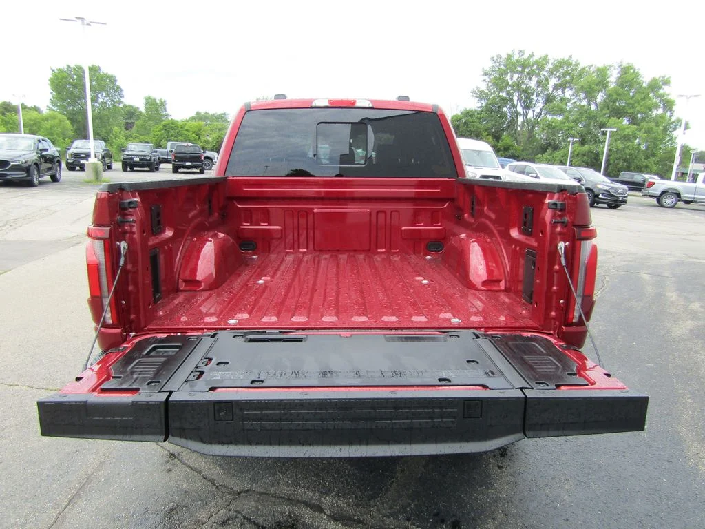 New 2026 Ruby Red Metallic Tinted Clearcoat Ford Lariat® image 8