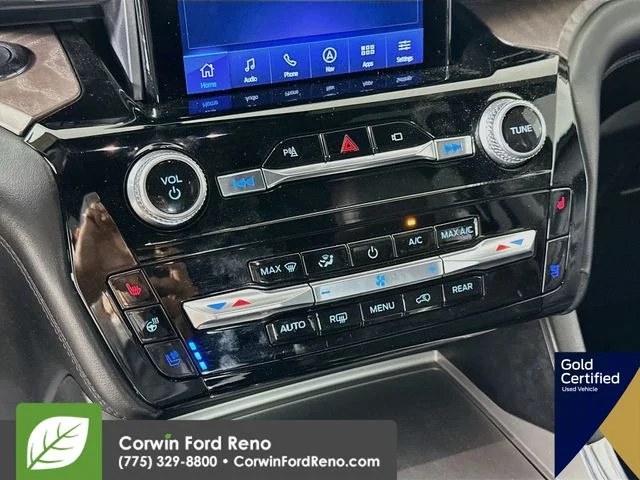 Used 2022 Gray Metallic Ford Platinum image 19