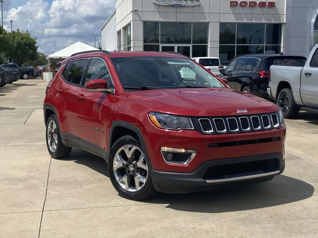 Used 2019 Red Jeep Limited image 36