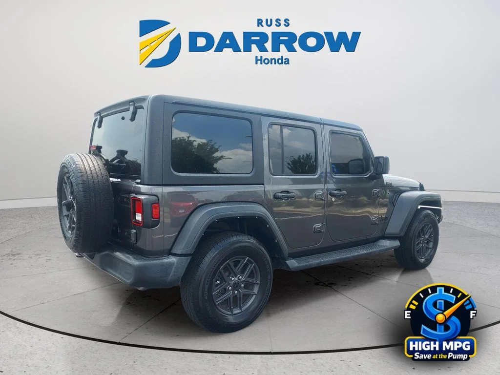 Used 2024 Gray Jeep Sport S image 5