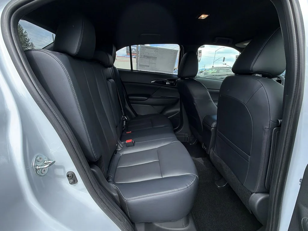 New 2026 White Diamond Mitsubishi SEL AWD image 22