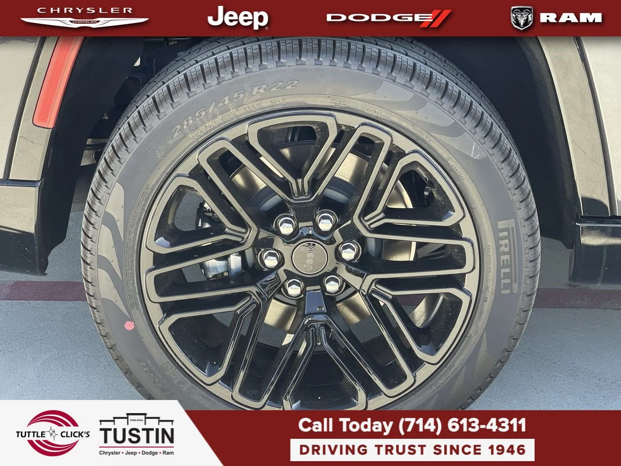 New 2026 Baltic-Gray Metallic Clear-Coat Exterior Paint Jeep Limited Reserve image 17