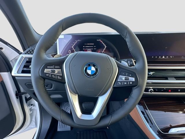 New 2026 White BMW xDrive50e image 8