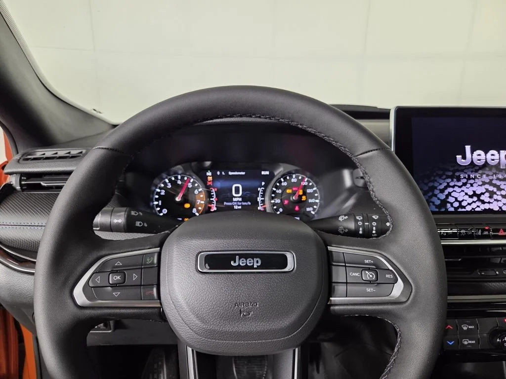 New 2026 Joose Exterior Paint Jeep Latitude Altitude image 12