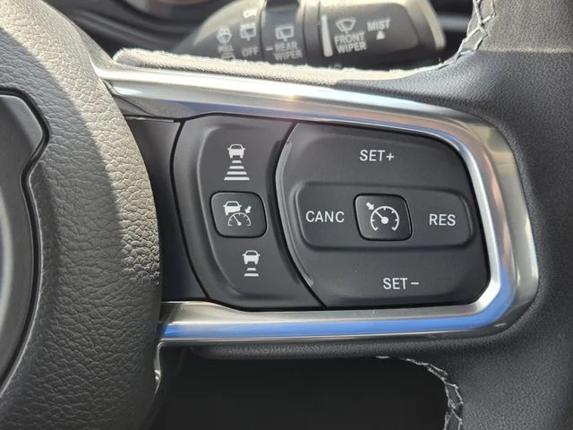 New 2026 Goldilocks Exterior Paint Jeep Sahara image 20