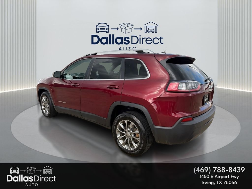 Used 2019 Velvet Red Pearlcoat Jeep Latitude Plus image 8