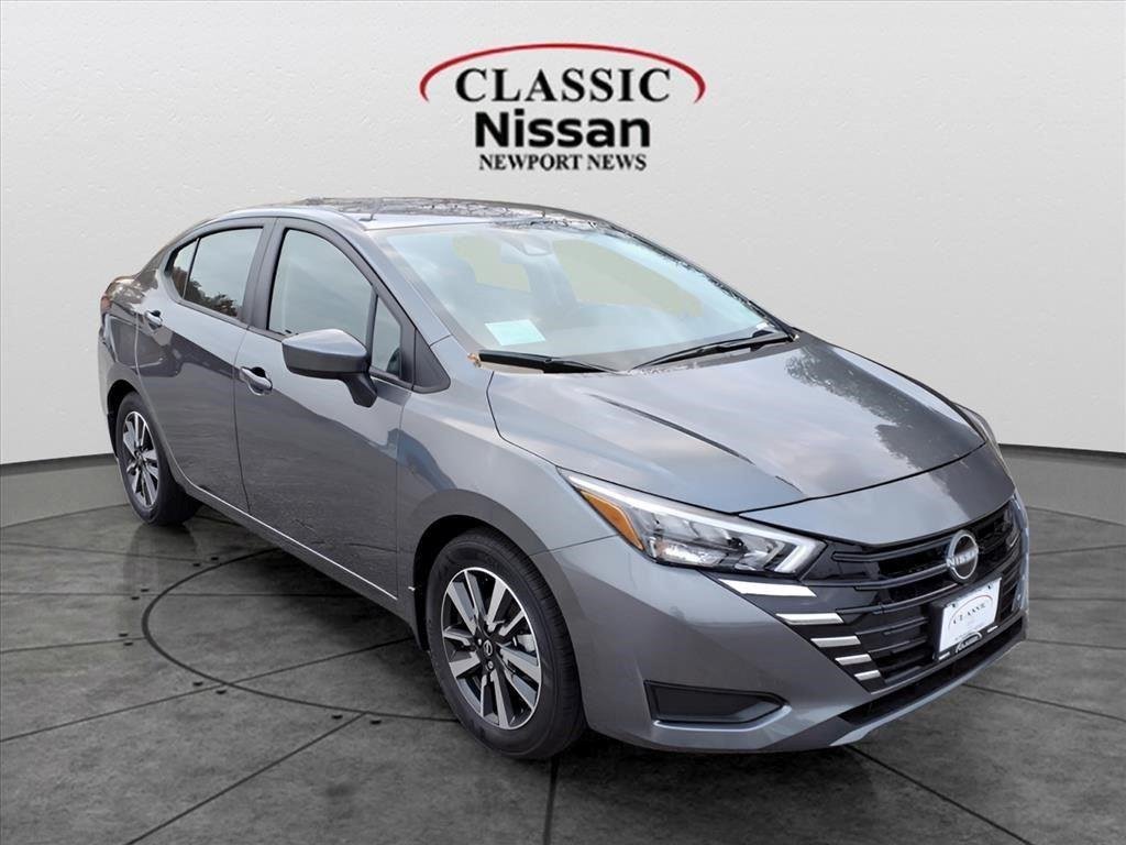 2025 Nissan Versa 1.6 SV CVT's photo