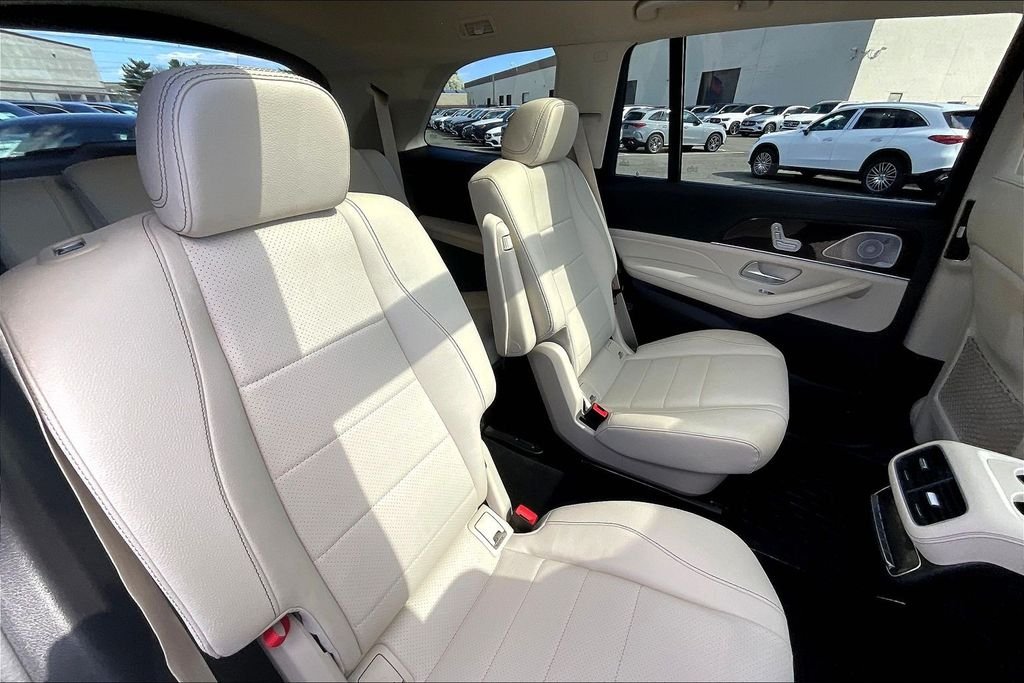 Certified Used 2023 White Mercedes-Benz GLS 450 image 19