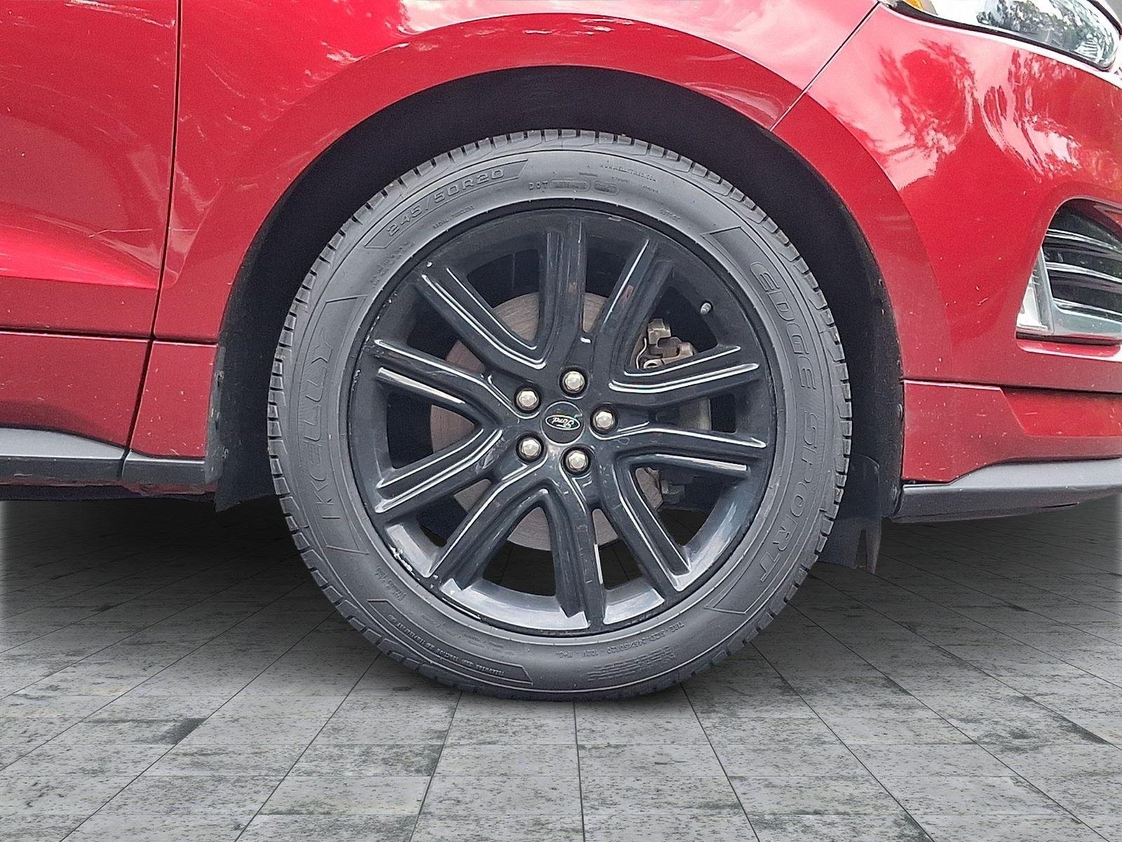 Used 2020 Rapid Red Metallic Tinted Clearcoat FORD ST LINE image 8