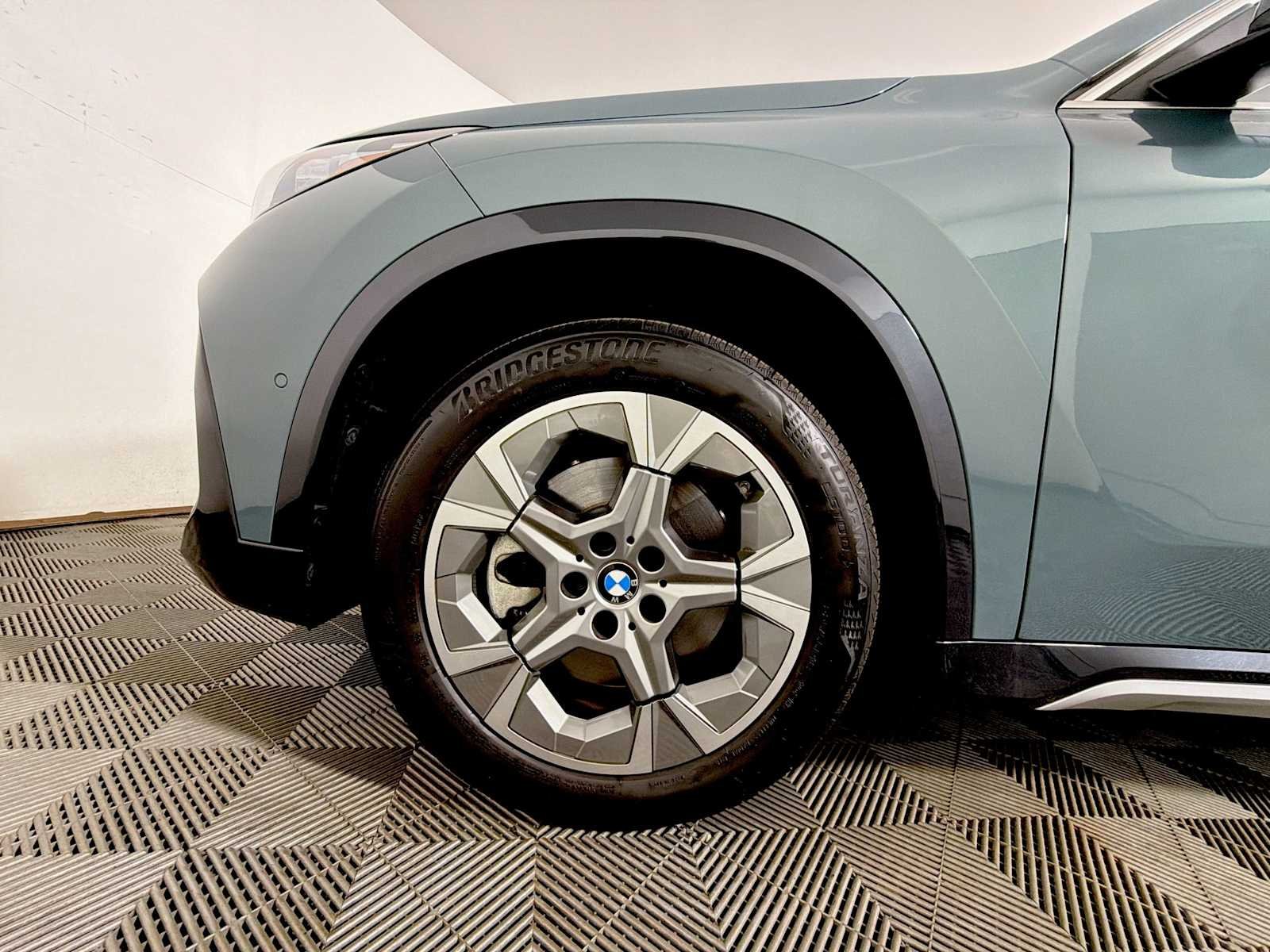 2026 BMW X1 28i - Photo 8