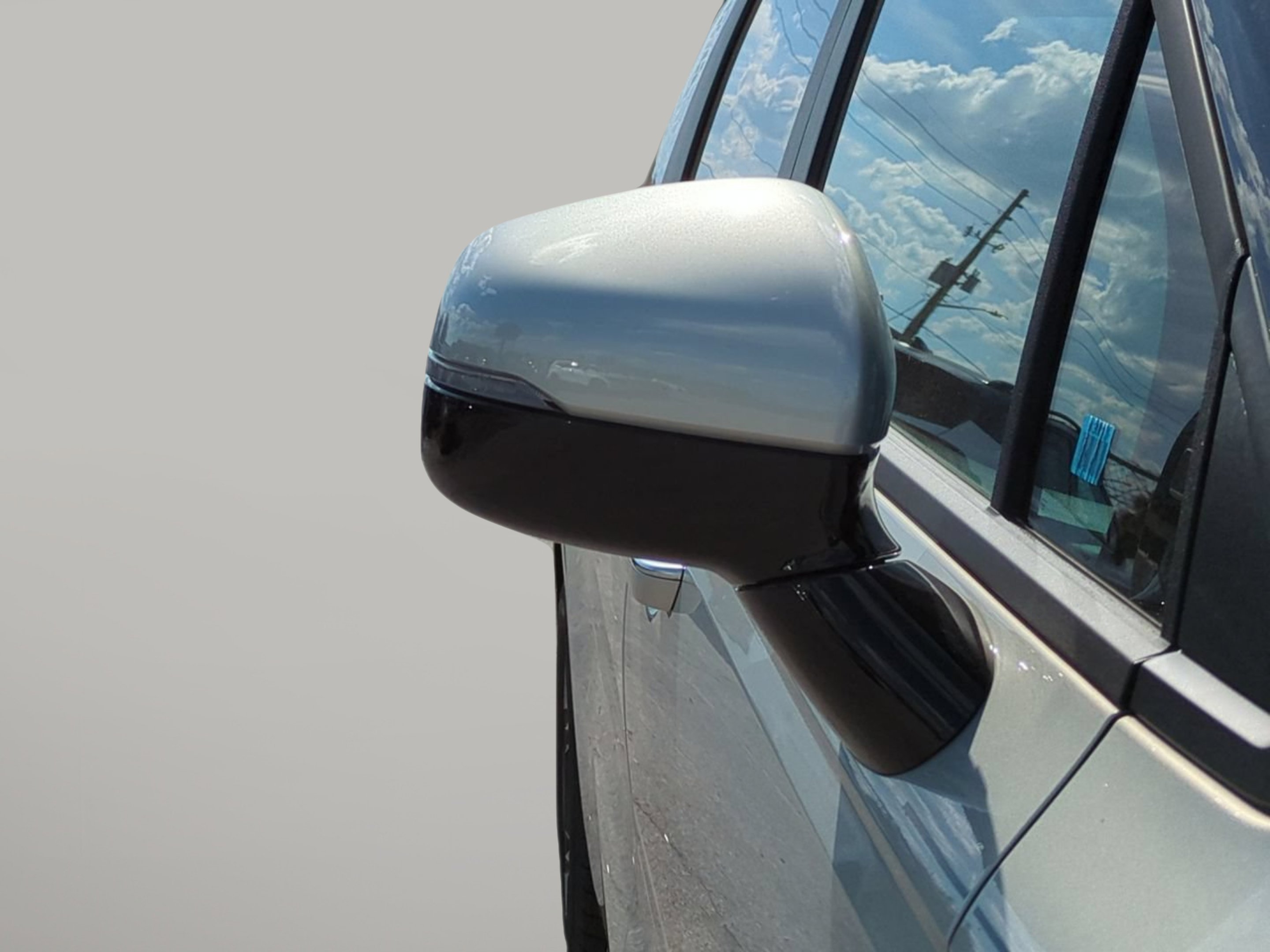 New 2026 Ivory Silver Kia EX image 34