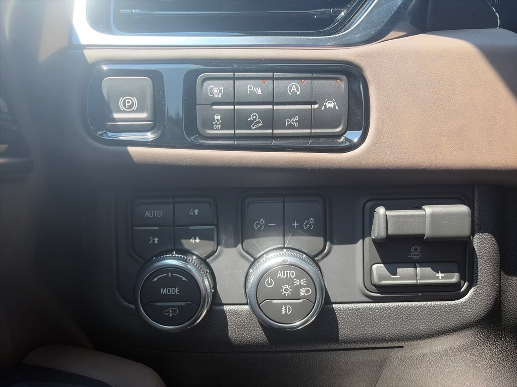 2026 GMC Yukon Denali Ultimate - Photo 60